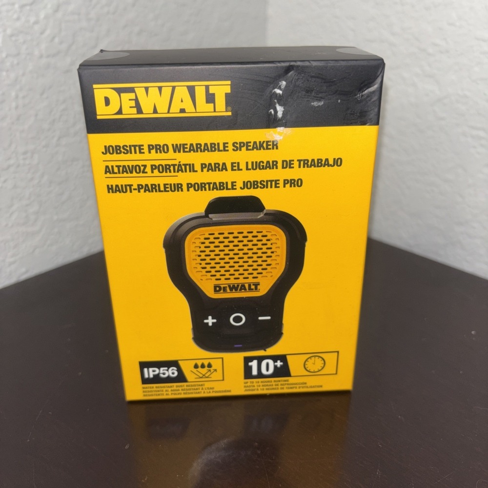 DeWalt Jobsite Pro Wearable Speaker Clip On DXMA1901158 w/ Cord